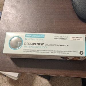 DermRenew Microneedling Tool